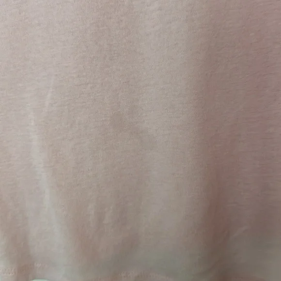 H&M flutter sleeve t-shirt in pink. Gently used. Runs big. Great summer piece. - Picture 5 of 6